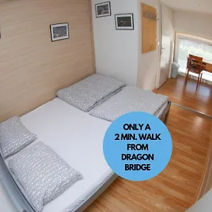 Hostal 24